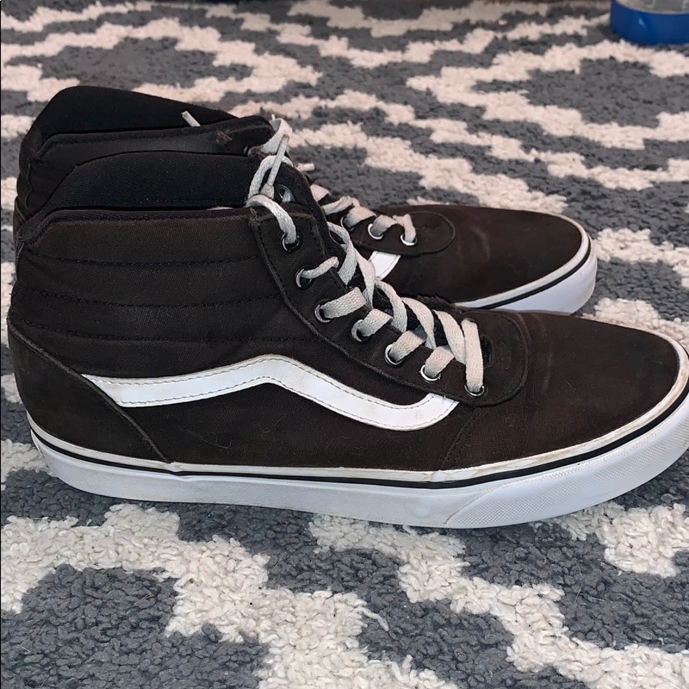 black high top vans
